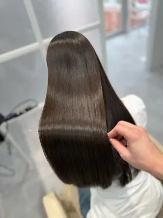 ロング 髪質改善/縮毛矯正 カラニのヘアスタイル