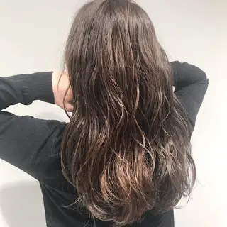 セミロング カラー ヘアアレンジ Zina渋谷エリア マネージャShionのヘアスタイル