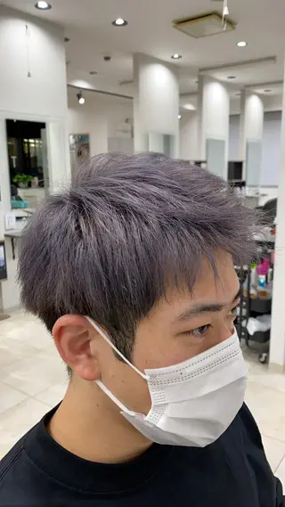 カラー メンズ 伊藤 海のヘアスタイル