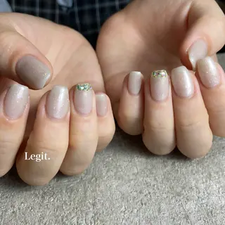 ネイル Legit nail salonのネイルデザイン