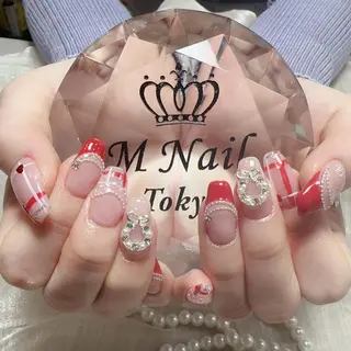 ネイル M✨長さだし専門 85%OFF✨ゴのネイルデザイン