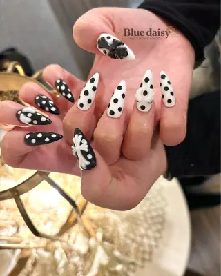 ネイル Blue daisy 栄本店のネイルデザイン