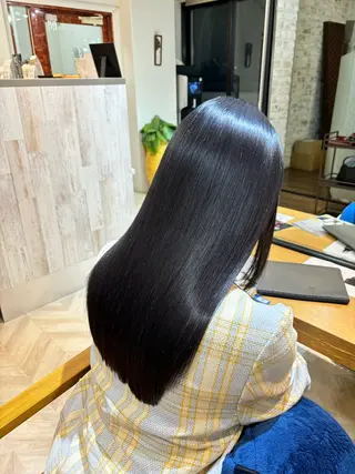 セミロング 縮毛矯正 髪質改善🎀カノンのヘアスタイル