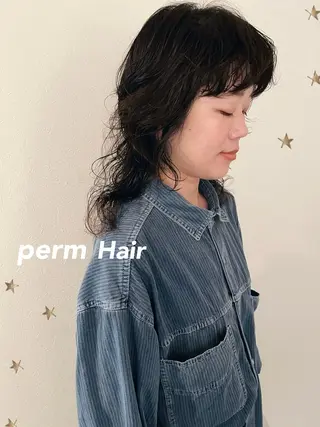 セミロング パーマ 市川 千夏のヘアスタイル