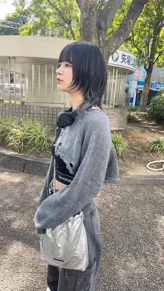 ミディアム ウルフカット/ ハッシュカット/山路のヘアスタイル