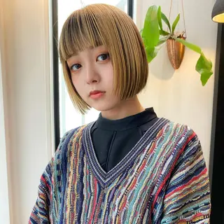 ショート ダウンパーマ 【sity.ザイク】のヘアスタイル