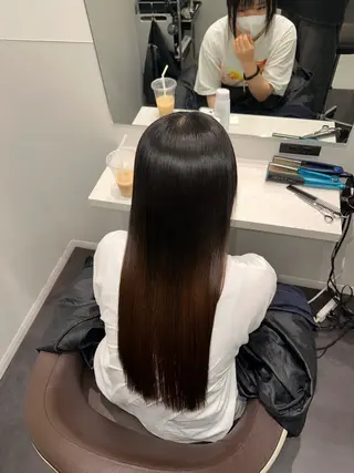 ロング 美髪特化✨ 伊織✨縮毛矯正✨のヘアスタイル