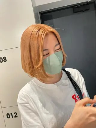 ショート カラー ブリーチ👩🦳/ ✂︎MANAMIのヘアスタイル