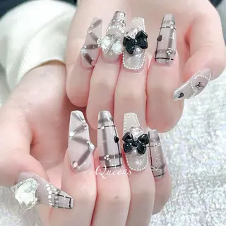 ネイル Queens マオのネイルデザイン