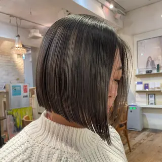 ショート カラー MINX 渡邉由理のヘアスタイル