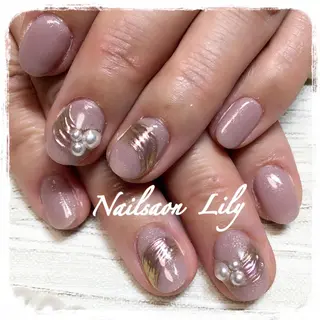 ネイル Lily*nail 🌻Mii🌻のネイルデザイン