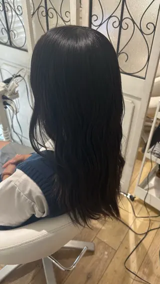 セミロング カラー 似合わせ 顔周りYUUGAのヘアスタイル