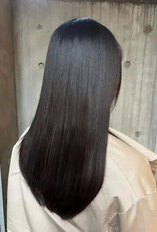 ロング 髪質改善/酸性ストレ ート/ブリーチ縮毛のヘアスタイル