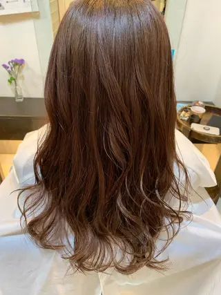 ロング ヘッドスパニスト YUZURIのヘアスタイル