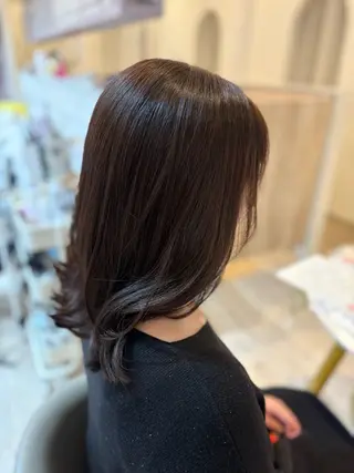 ミディアム かまだ しおりのヘアスタイル