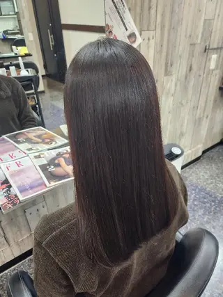 ロング 岩瀬 未来のヘアスタイル