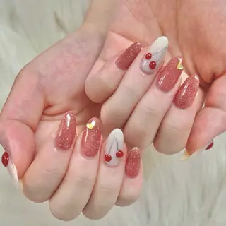 ネイル KIREIE Satomiのネイルデザイン