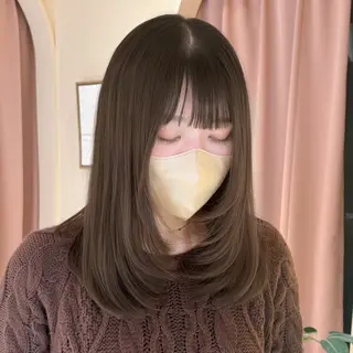 セミロング カラー coyumi / 𝘦 𝘮 𝘶のヘアスタイル