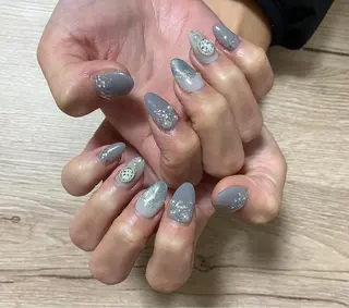 ネイル MINAMI nailsのネイルデザイン