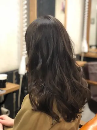 ロング カラー 美髪矯正 🌈髪質改善 山下のヘアスタイル