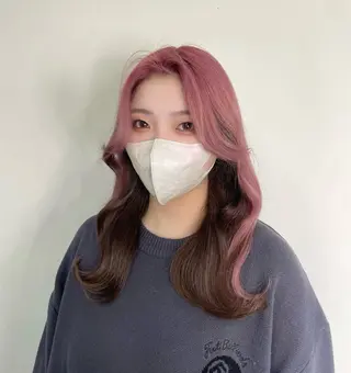 ロング カラー トレンドレイヤー 福岡天神RAIRAのヘアスタイル