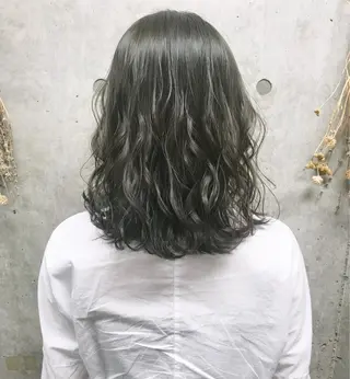 セミロング カラー ヘアアレンジ Satsuki ✂︎♡のヘアスタイル