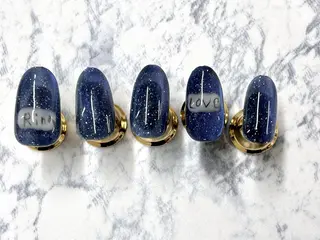 ネイル 杉山 ネイリストのネイルデザイン