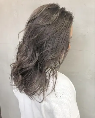 セミロング カラー 北間 寛哉のヘアスタイル