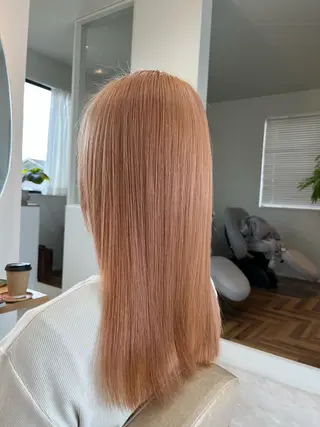 セミロング 加藤 明香里のヘアスタイル
