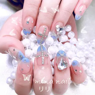 ネイル 🎀まゆ 🪽🐾のネイルデザイン