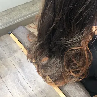ミディアム カラー パーマ ヘアアレンジ 顔周りカット・相談 レイヤーも◎しずくのヘアスタイル
