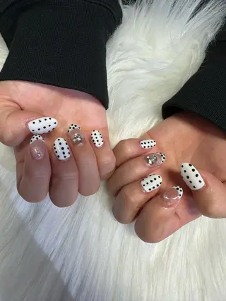 ネイル ★RISA★ 伊勢崎 【KARAT】のネイルデザイン