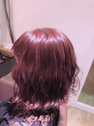 ミディアム カラー 小宮 真理奈のヘアスタイル