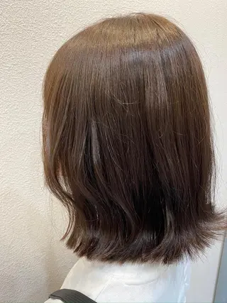 ミディアム カラー . あゆみのヘアスタイル