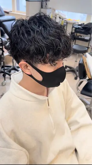 ショート パーマ メンズ メンズStylist 山根慧のヘアスタイル