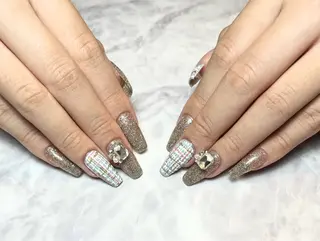ネイル なんば7nail YUZUHAのネイルデザイン