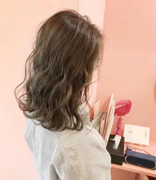 ミディアム カラー プル艶職人/ にしものヘアスタイル