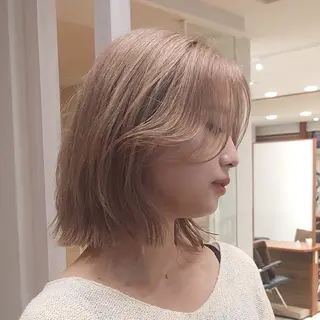 ミディアム カラー ケアブリーチ特化 same 🦈のヘアスタイル