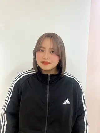 ショート 海外風レイヤー🎀 新宿MOMOKA🍑のヘアスタイル