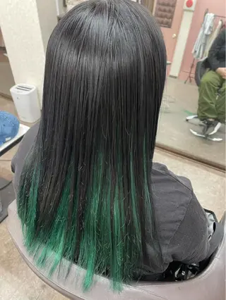 セミロング カラー 池田 景子のヘアスタイル
