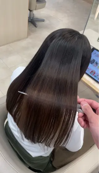 ロング シャドウパーマ／骨格 矯正カット　トモキのヘアスタイル