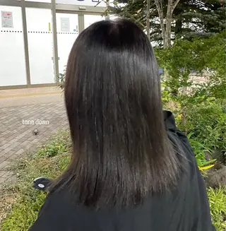 カラー Yoshida neiroのヘアスタイル