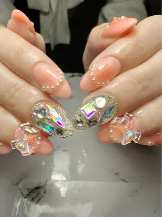 ネイル 新山 聖のネイルデザイン