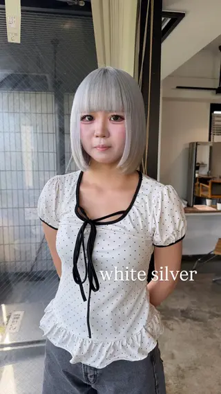 ミディアム カラー ✨艶ブリーチカラー ✨四ノ宮裕己のヘアスタイル