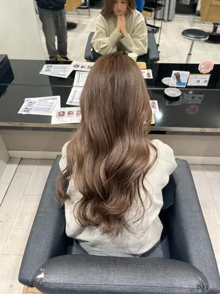 ロング カラー unique RINNEのヘアスタイル