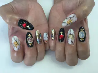 ネイル 💎🐰 saki. m 🐰💎のネイルデザイン