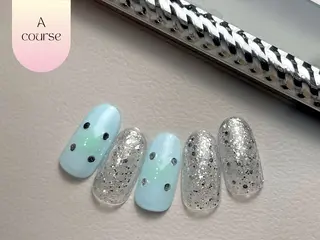 ネイル アリアグレイス Ranのネイルデザイン