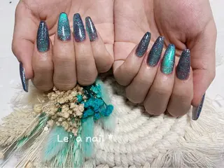 ショート カラー ネイル Le’a NailSalonのネイルデザイン