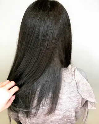 セミロング カラー メンズヘア特化 崎田 成人のヘアスタイル