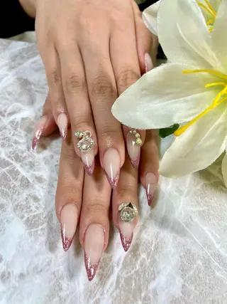 ネイル BINERVA nail salonのネイルデザイン
